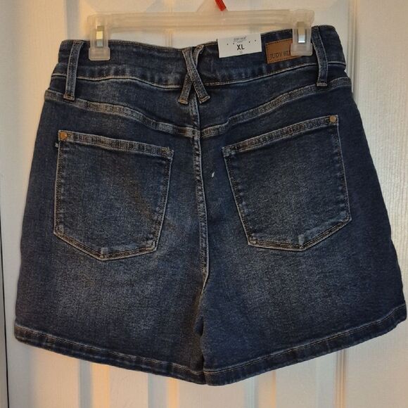 🎁25% Off Bundles🎁 Judy Blue Dark Wash Jean Shorts Sz XL - Picture 9 of 15